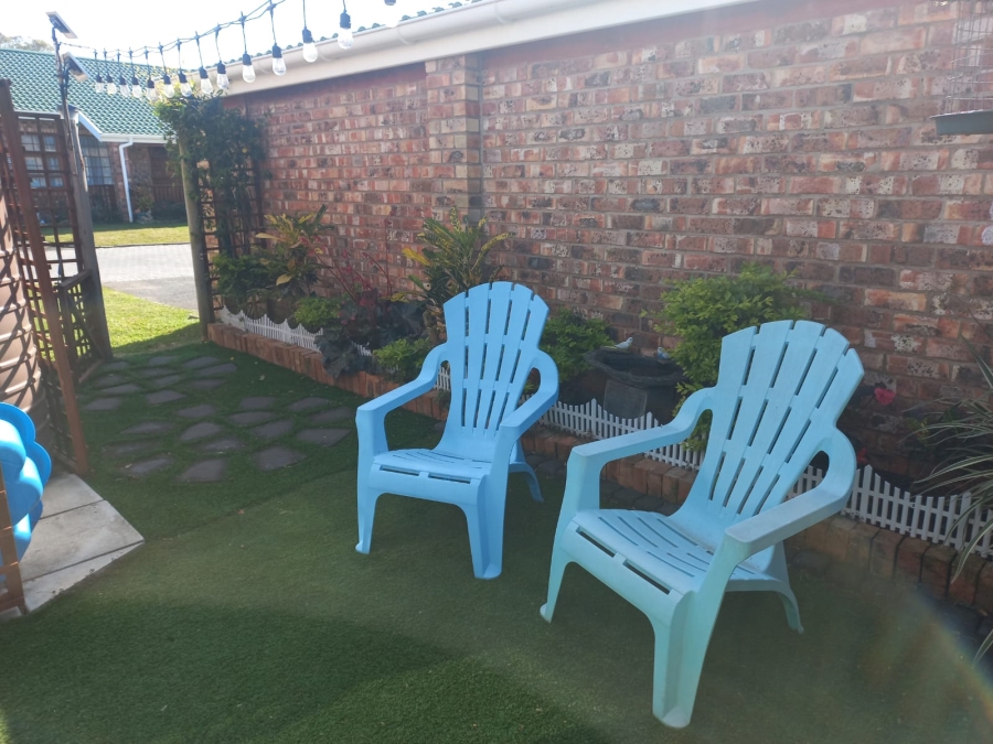 2 Bedroom Property for Sale in Gonubie North Eastern Cape